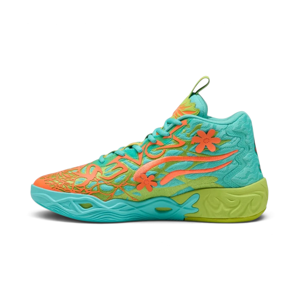 Highlights the technical NITROFOAM grain and the "unreal" finish of the Lime Smash accents.