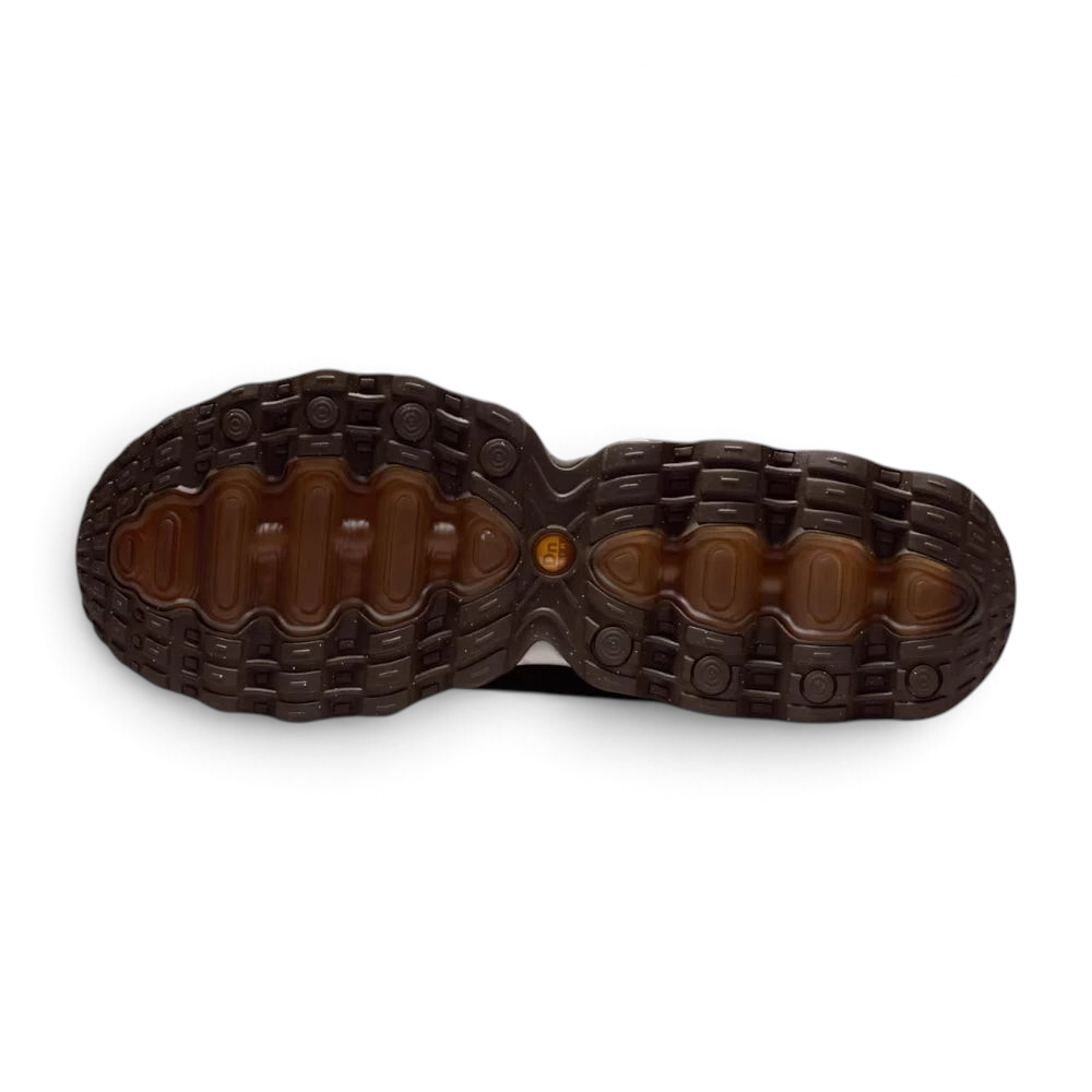 Nike Air Max Dn8 Special Edition Men's Brown Trainers II7058-200 Secondary image