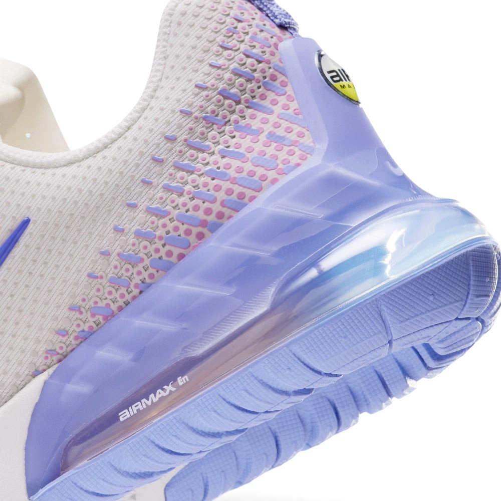 Highlights the "unreal" clean finish where the white foam cushioning carrier meets the translucent purple Max Air heel clip, showcasing the debossed "AIRMAX En" branding on the bubble window.