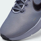 Details the high-definition mesh weave and the precision of the lace integration.