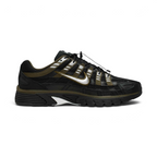 Highlights the inner profile displaying the matching Cargo Khaki overlay grid pattern, metallic silver Swoosh, speed lacing cord tracking, and structured dark heel counter.