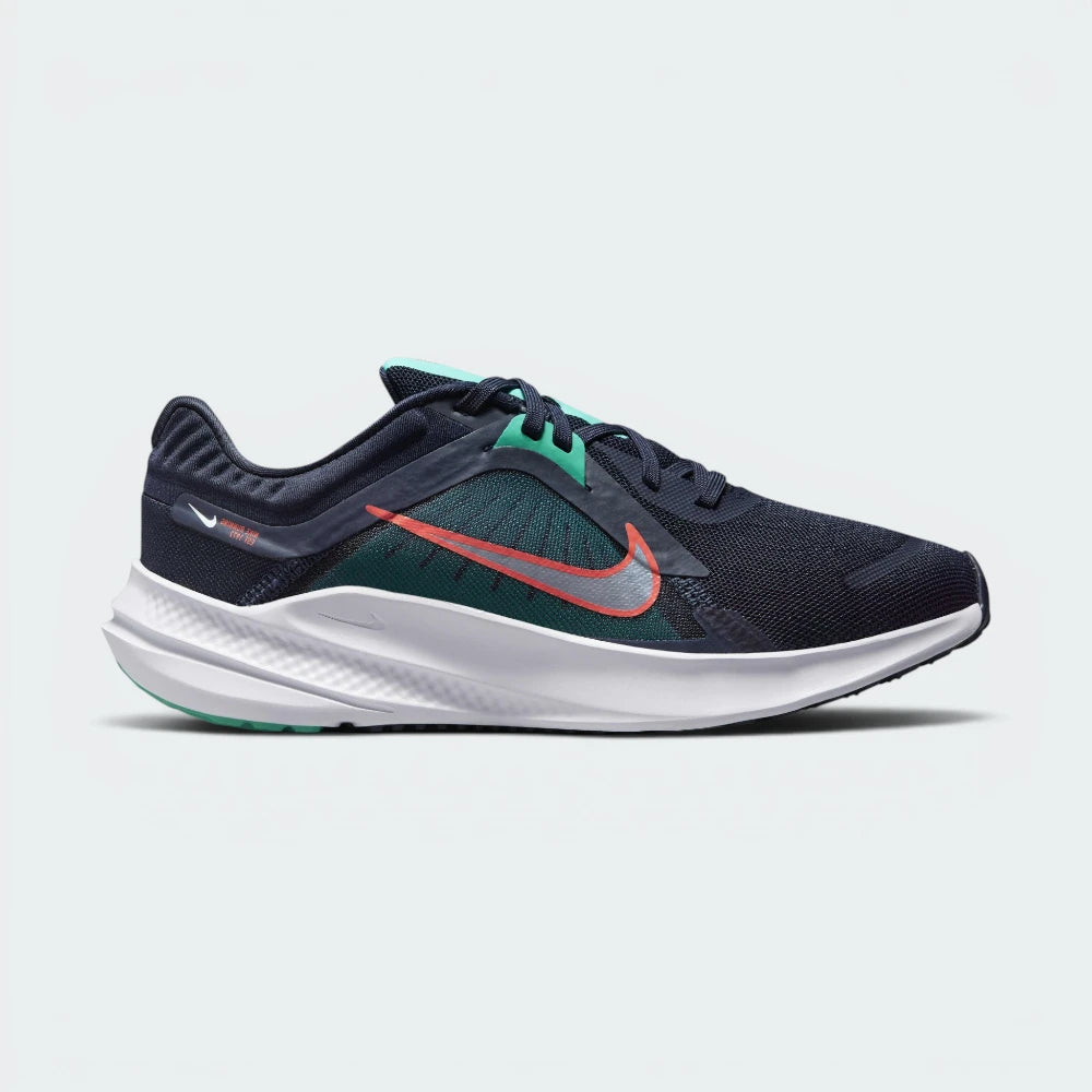 Highlights the high-velocity "2 tonal" Swoosh and the professional depth of the Obsidian mesh.