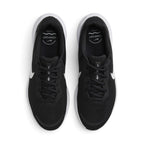 Focuses on the locked-in central lacing layout, displaying flat black laces, engineered mesh tongues with specialised takeoff touch points, "Nike Comfort Footbed" insoles, and plush padded ankle collars.