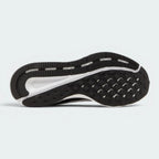 Displays the technical rubber tread pattern engineered for unreal multi-surface grip and durability on paved roads.
