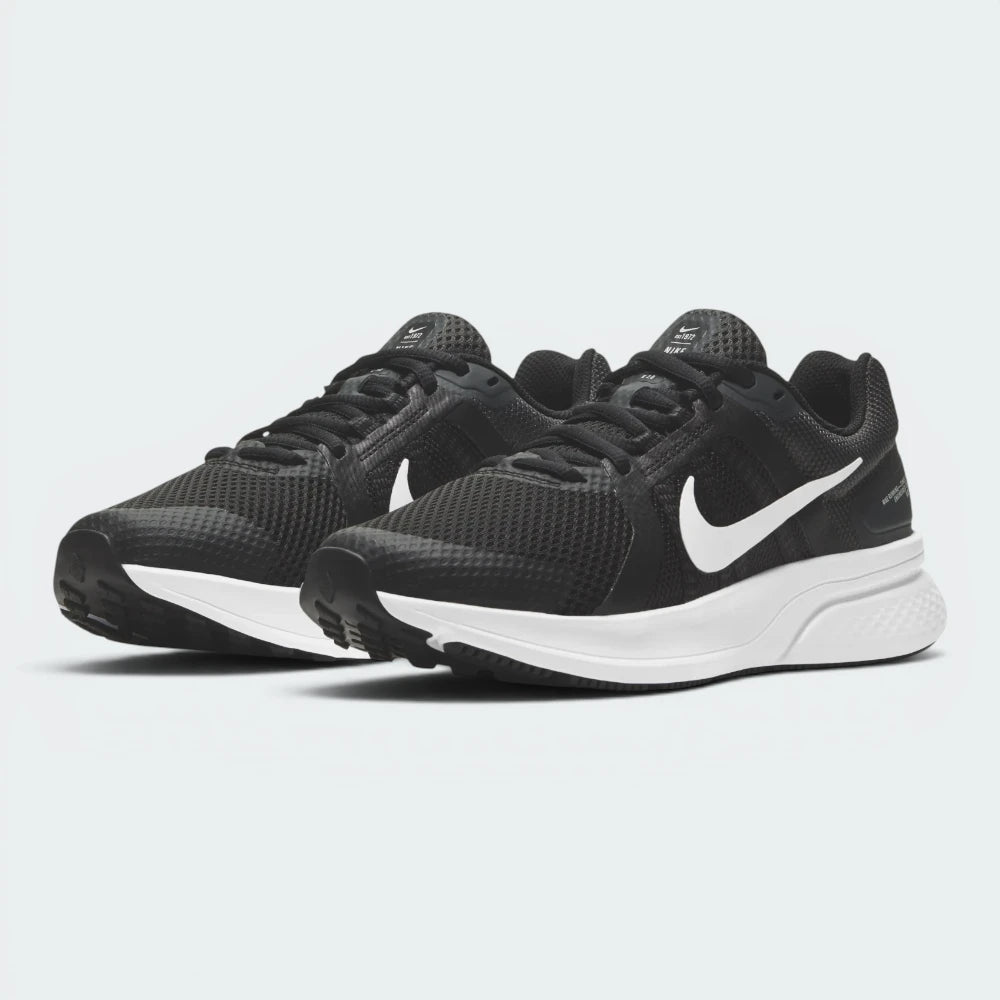Emphasising the low-profile aerodynamic stance and the professional harmony of the deep grey contrast panels.