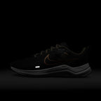 Reflective pattern on the downshifter shoes