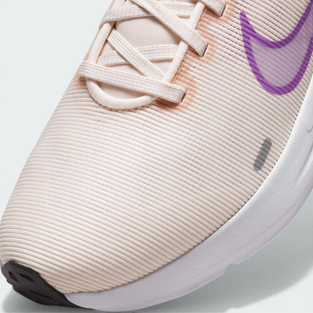 Zoom Looking at the Front of the Shoes and Laces: A close-up of the technical mesh grain and the reinforced eyelet skins.