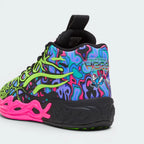 Focuses on the unique alien Melo graphic and the professional finish of the TPU heel counter.