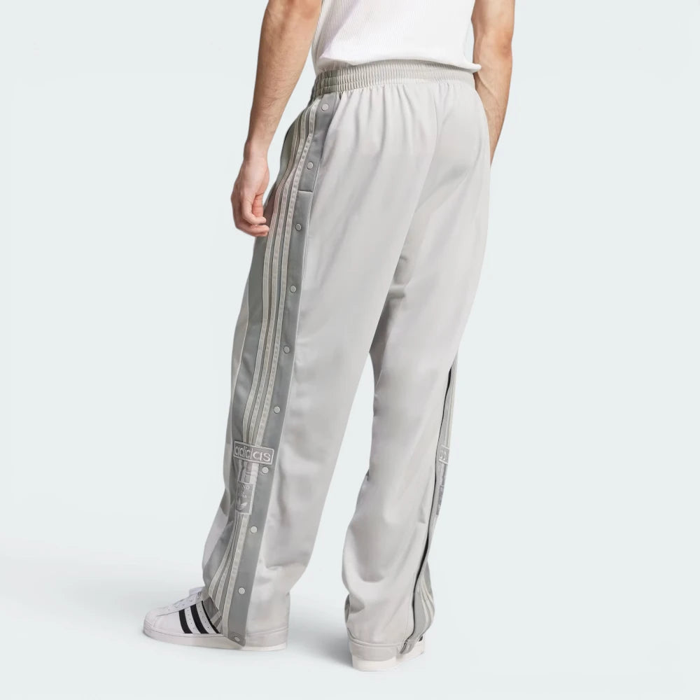 Focuses on the tightly stitched elastic ribbing and the professional alignment of the internal drawcord engineered for a custom, locked-in fit.