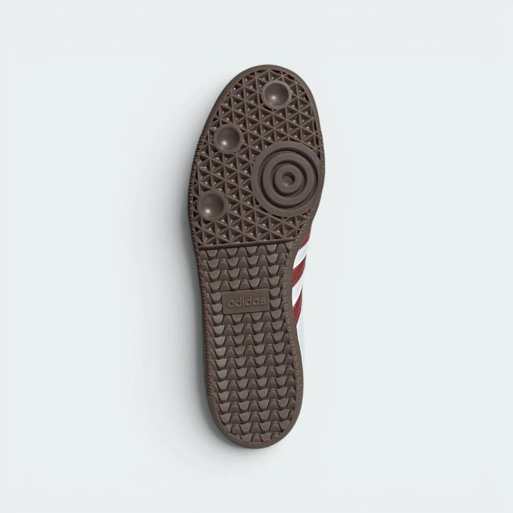 Displays the technical pivot-point traction pattern of the gum rubber cupsole, engineered for unreal everyday grip.