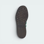 Displays the classic flat geometric traction pattern running along the base of the platform gum sole, engineered for unreal everyday street grip.