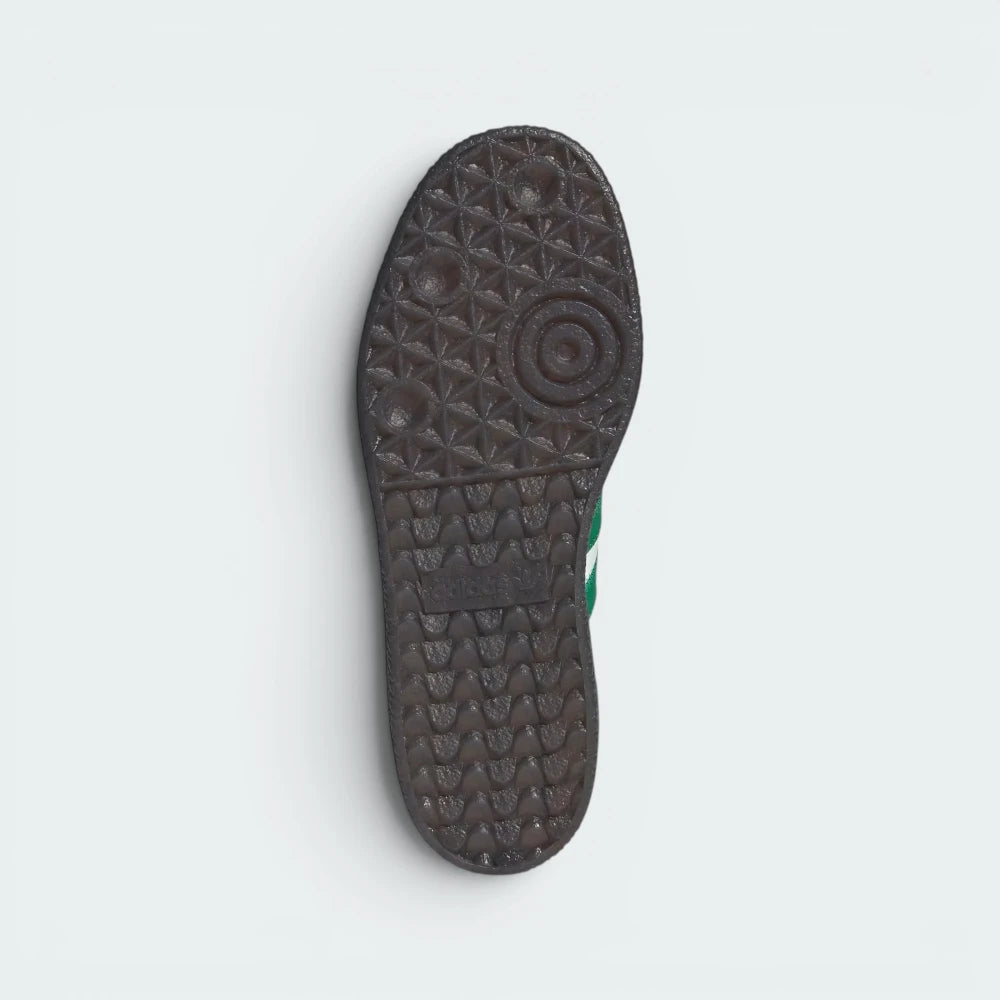 Displays the classic flat geometric traction pattern running along the base of the platform gum sole, engineered for unreal everyday street grip.