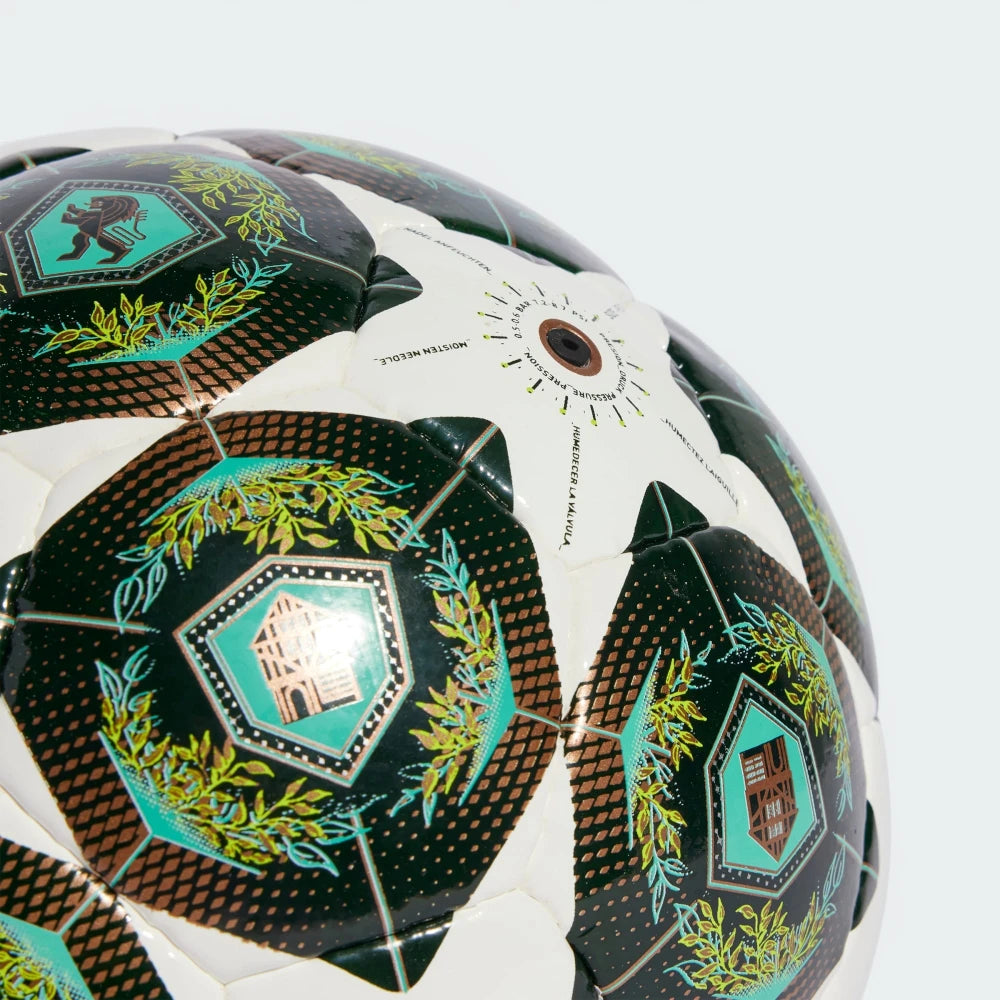 A close-up of the "Shadow Green" city details within the star panels.