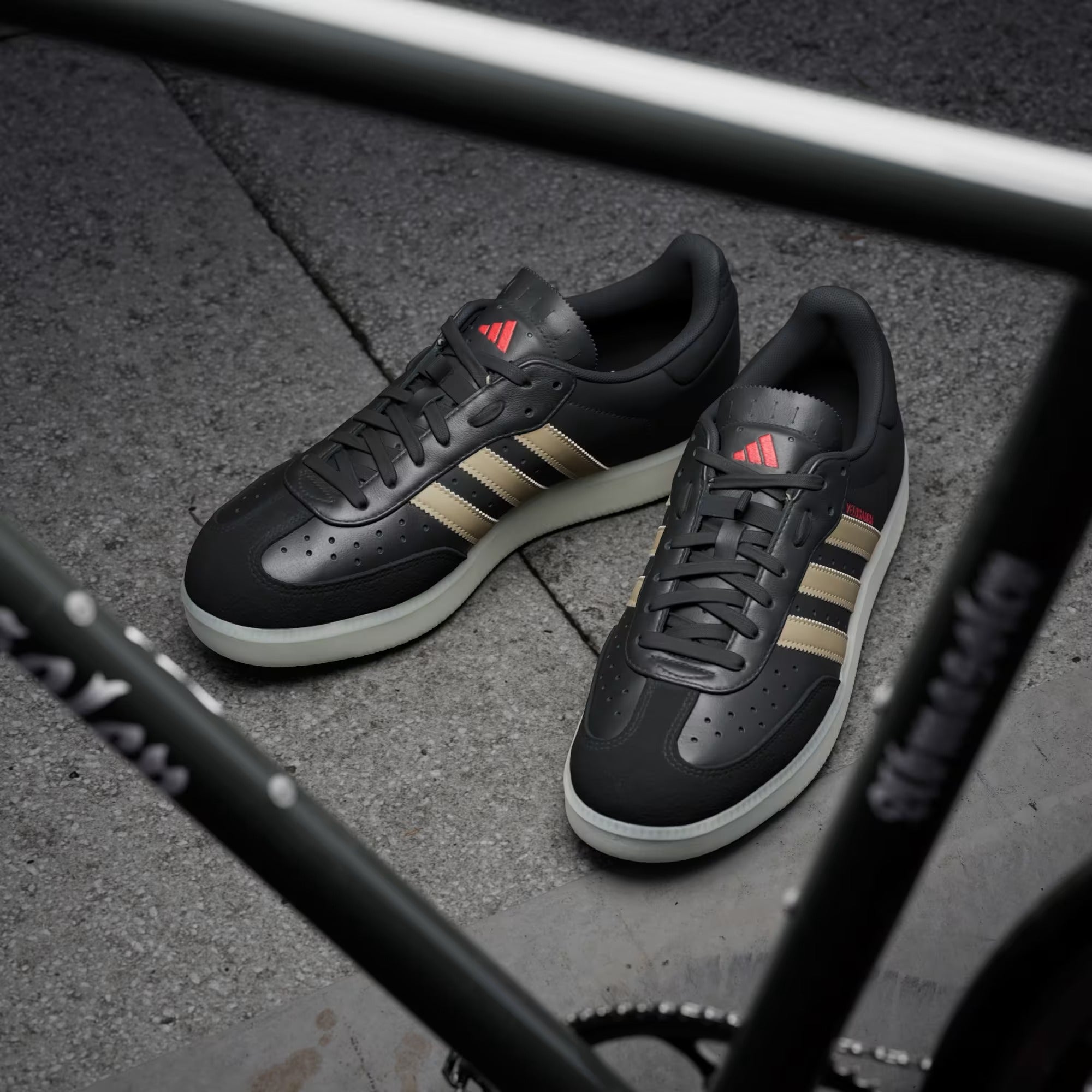 adidas Originals Velosamba Leather Cycling Shoes Core Black IH5214 UK 8