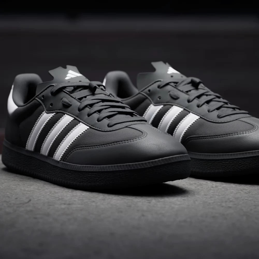 Highlights the "unreal" robust finish where the synthetic walk-pad walls bond securely to the black upper canvas around the cleat tracks.