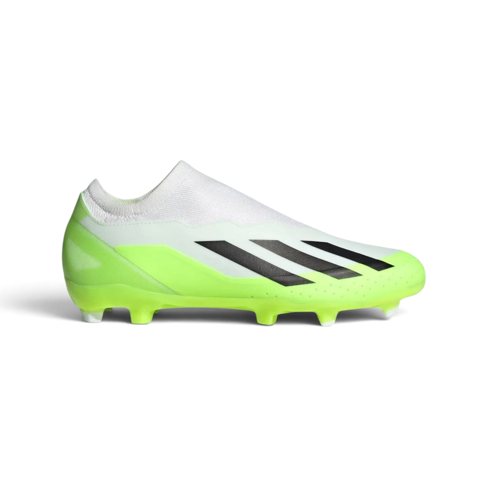 Highlights the high-velocity Lucid Lemon branding slashing across the professional depth of the Cloud White coated upper.