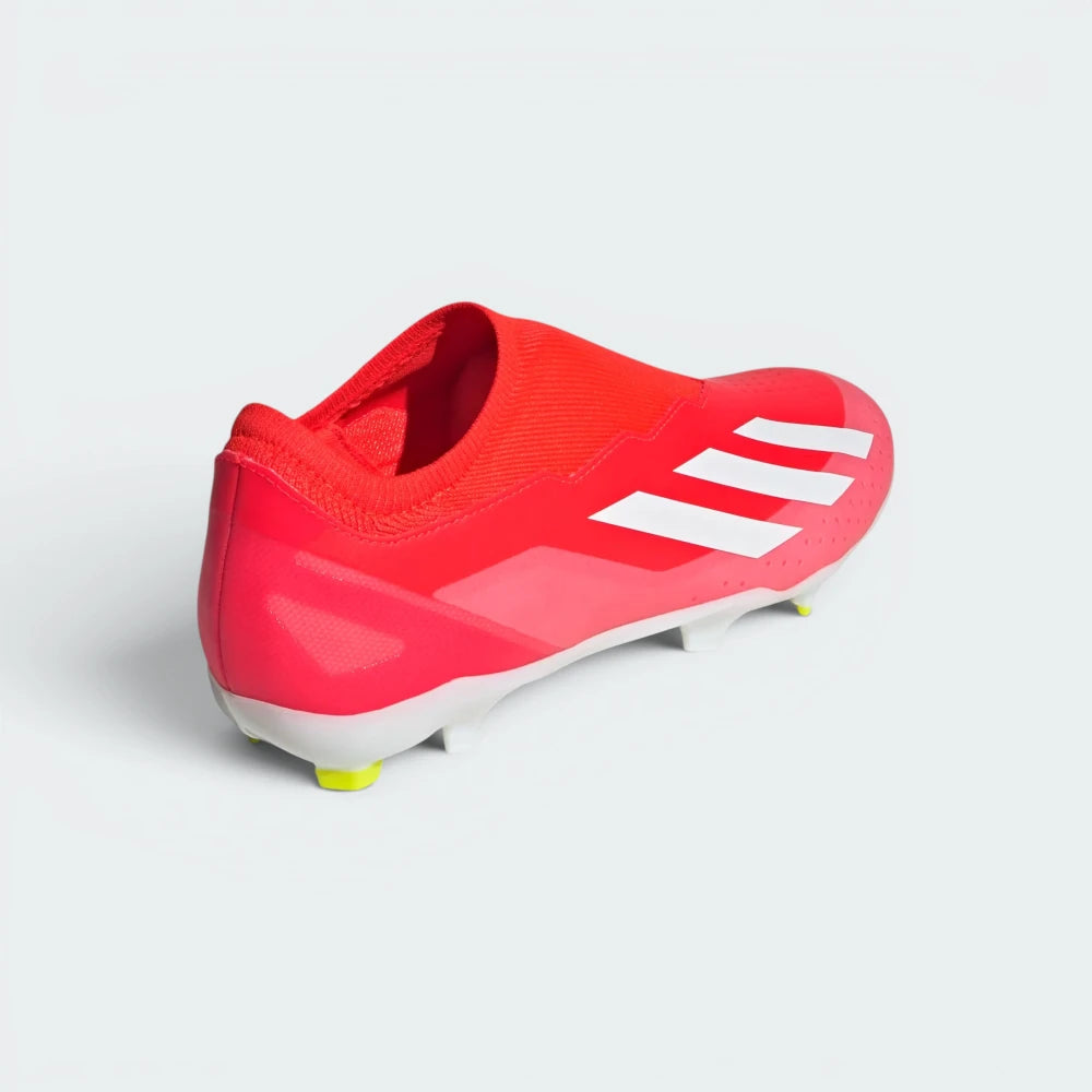 Focuses on the stable heel counter layout and the professional finish of the printed adidas performance logos.