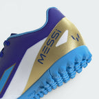 Highlights the "unreal" clean finish of the low-profile turf studs and the stable rubber soleplate bonding.