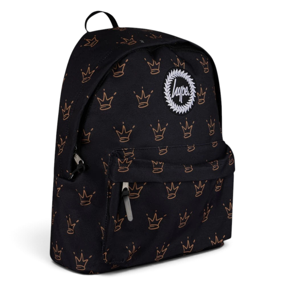Details the high-definition embroidery and the precision of the front pocket zip.