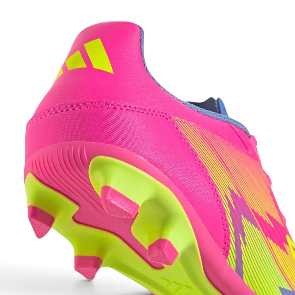 Highlights the "unreal" clean interface where the synthetic upper framework bonds directly to the versatile multi-terrain outsole base.