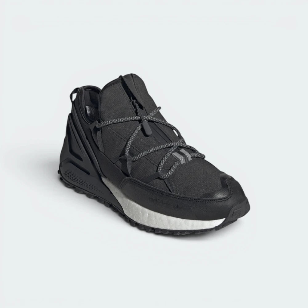 Emphasising the locked-in utility silhouette and the professional "Core Black" colour depth.