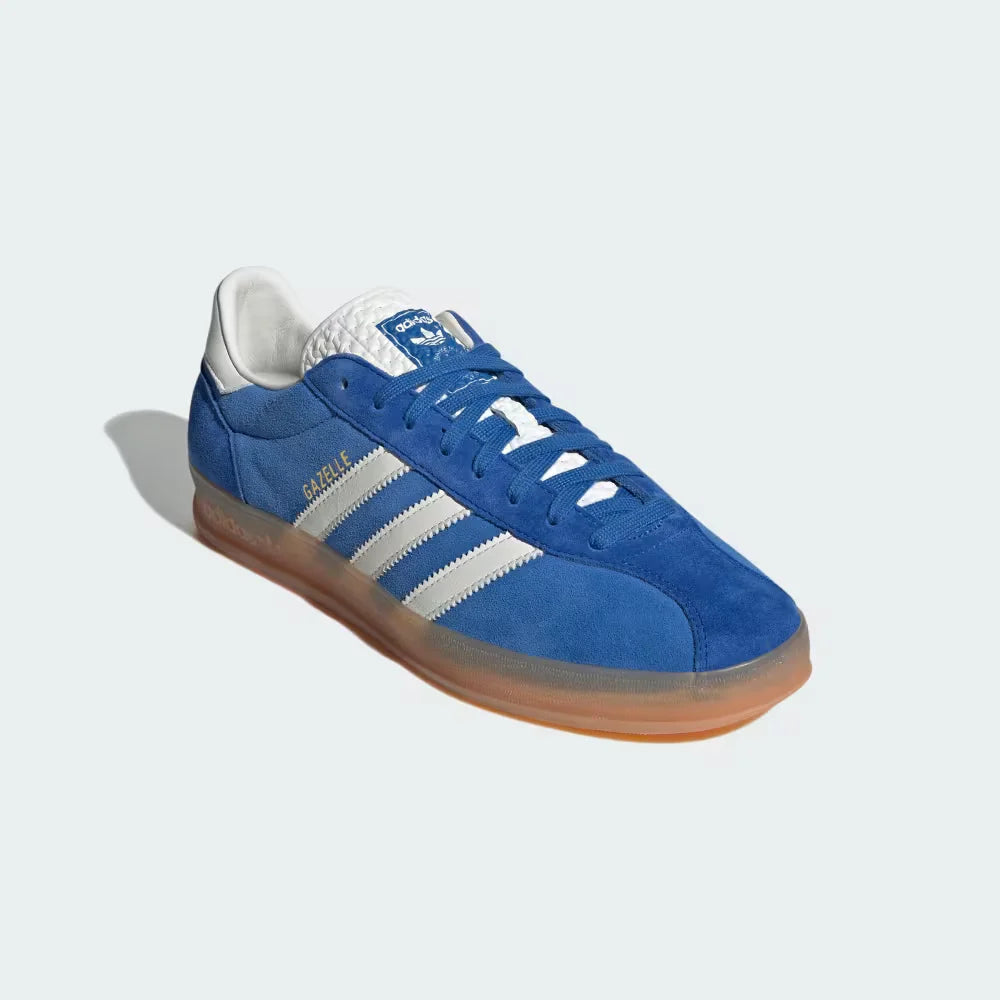 Angle View Showing Both Pair Side by Side: Emphasizing the T-toe overlay and the contrast between the two shades of blue.