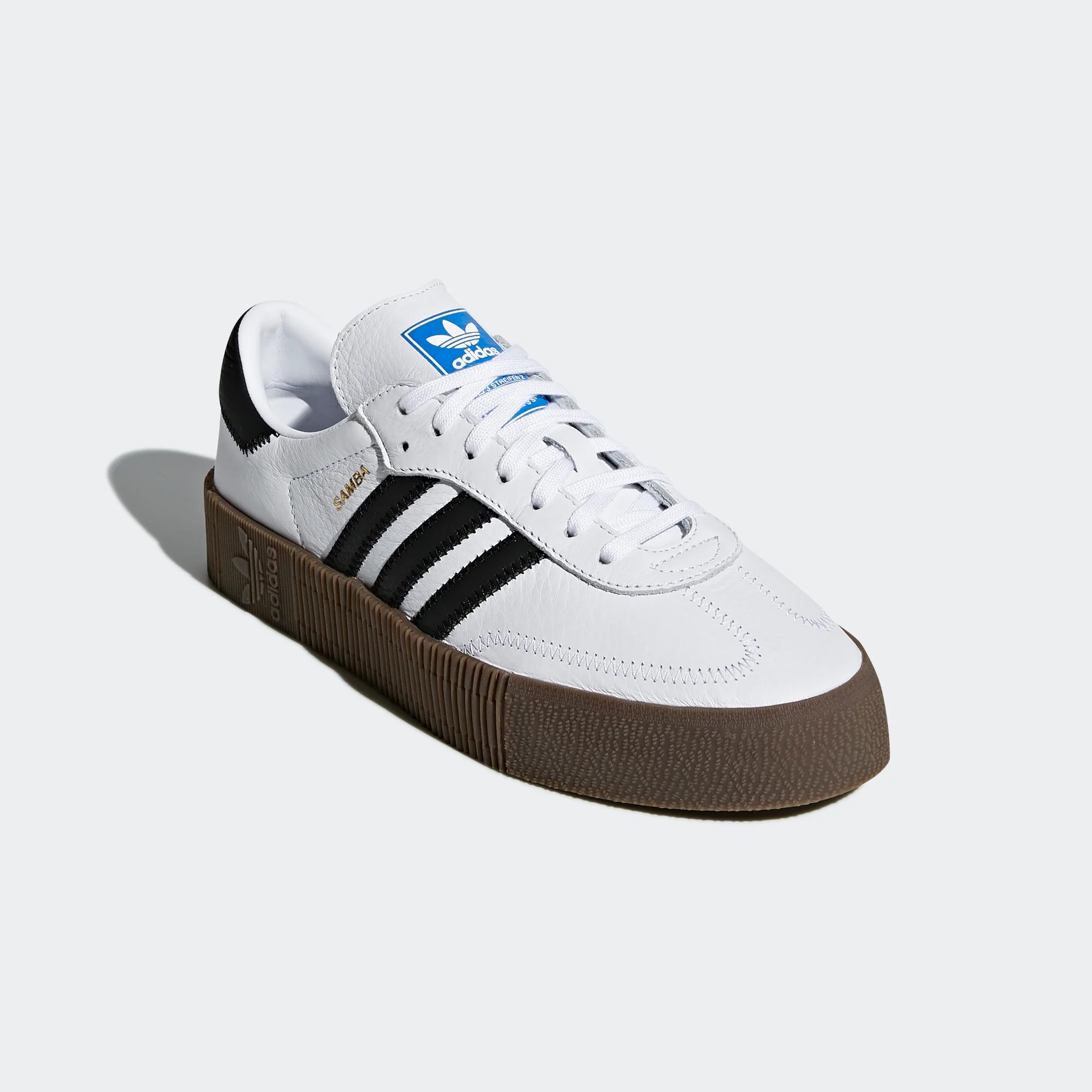Emphasising the locked-in athletic profile and the professional "Gum" colour depth.