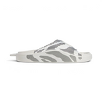 The ultra-lightweight, flexible synthetic build helps you maintain a high "comfort stat" while relaxing.