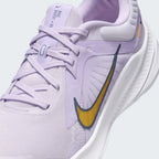 Close-up of Nike Quest 5 Women's Purple Running Shoes DD9291-500 mesh texture, laces, and Nike logo on tongue
