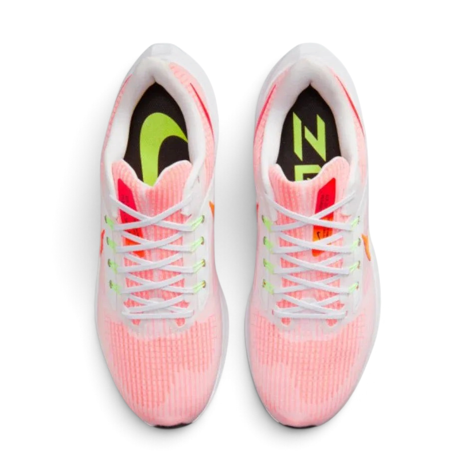 Top-down view of the Nike Air Zoom Pegasus 39 white trainers, highlighting the breathable mesh toe box and the secure Flywire lacing system.
