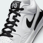 Zoom Looking at the Front of the Shoes and Laces: Details the quality of the leather grain and the precision-stitched toe box.