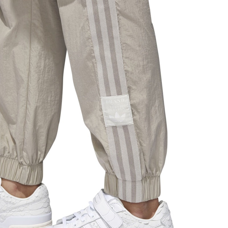 tradesports.co.uk adidas Originals Women's Crinkled Adibreak Track Pants - Brown