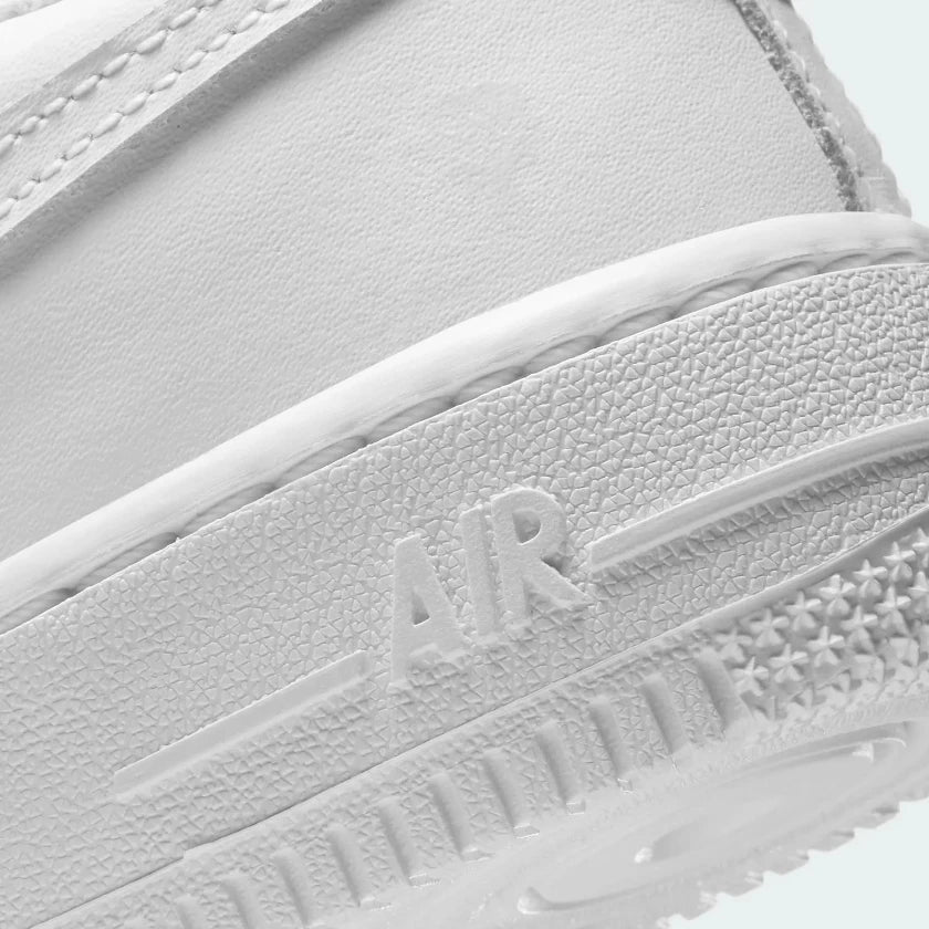 White air force ones 2025 size 6.5