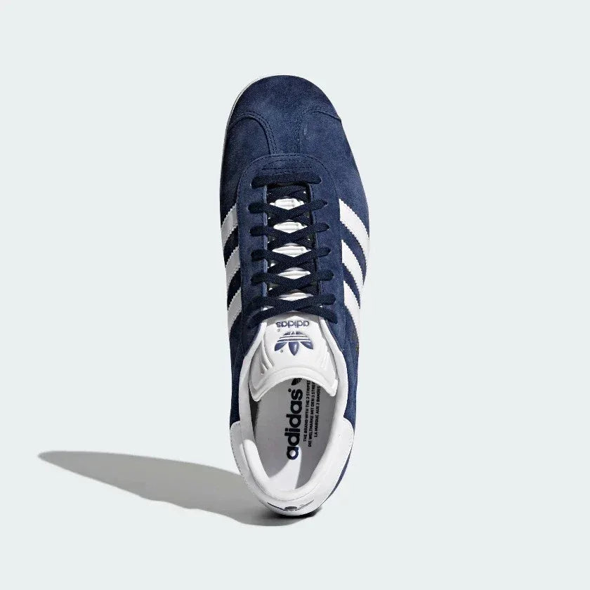 Top view of adidas Originals Gazelle Men's sneakers showing lace setup and Trefoil-branded tongue