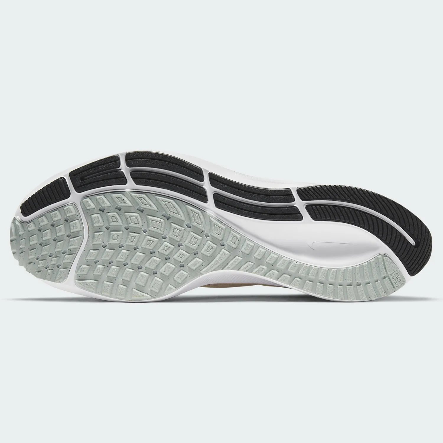 Nike air zoom sales pegasus vs flyknit