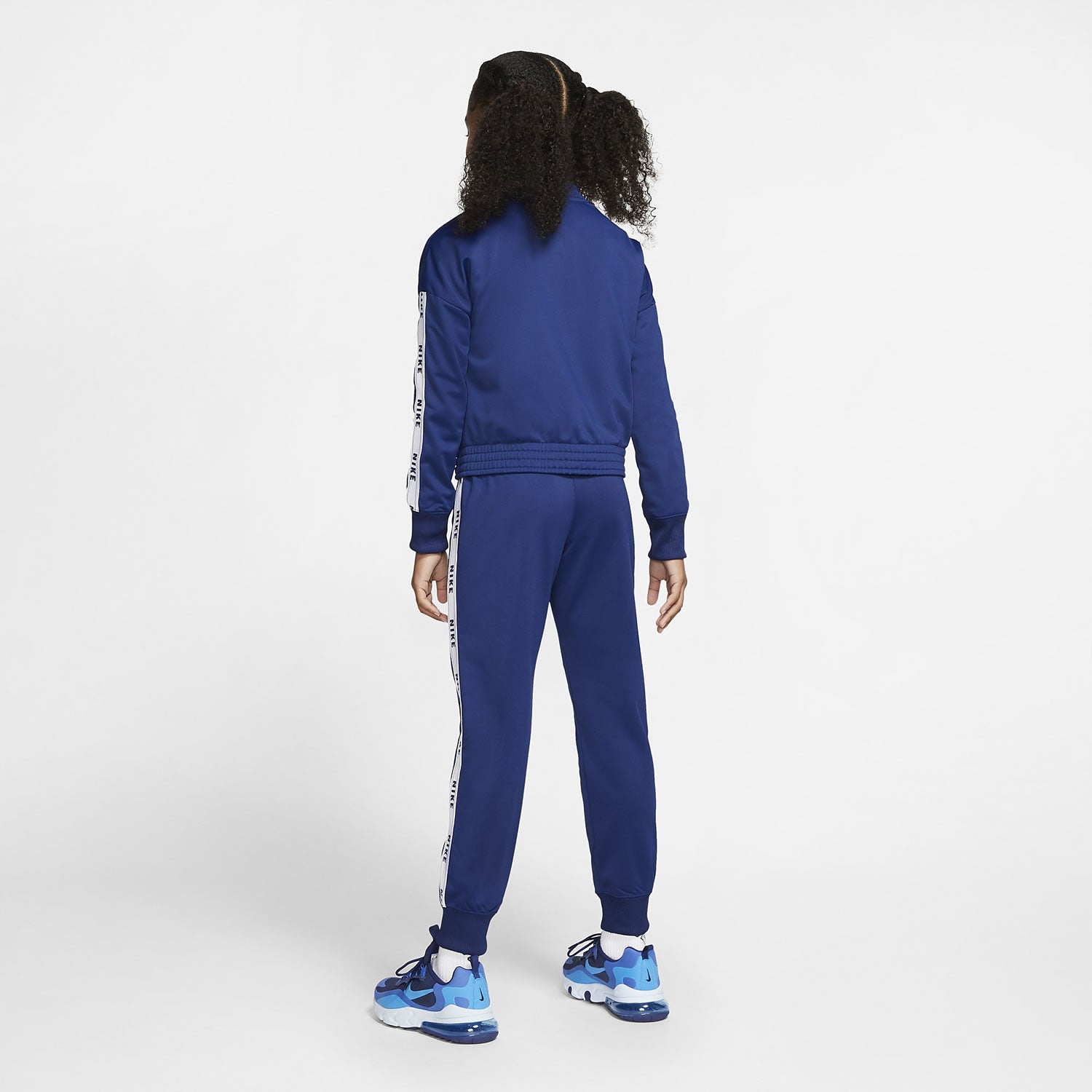 tradesports.co.uk Nike Older Girls Sportswear Tracksuit CV9657 492