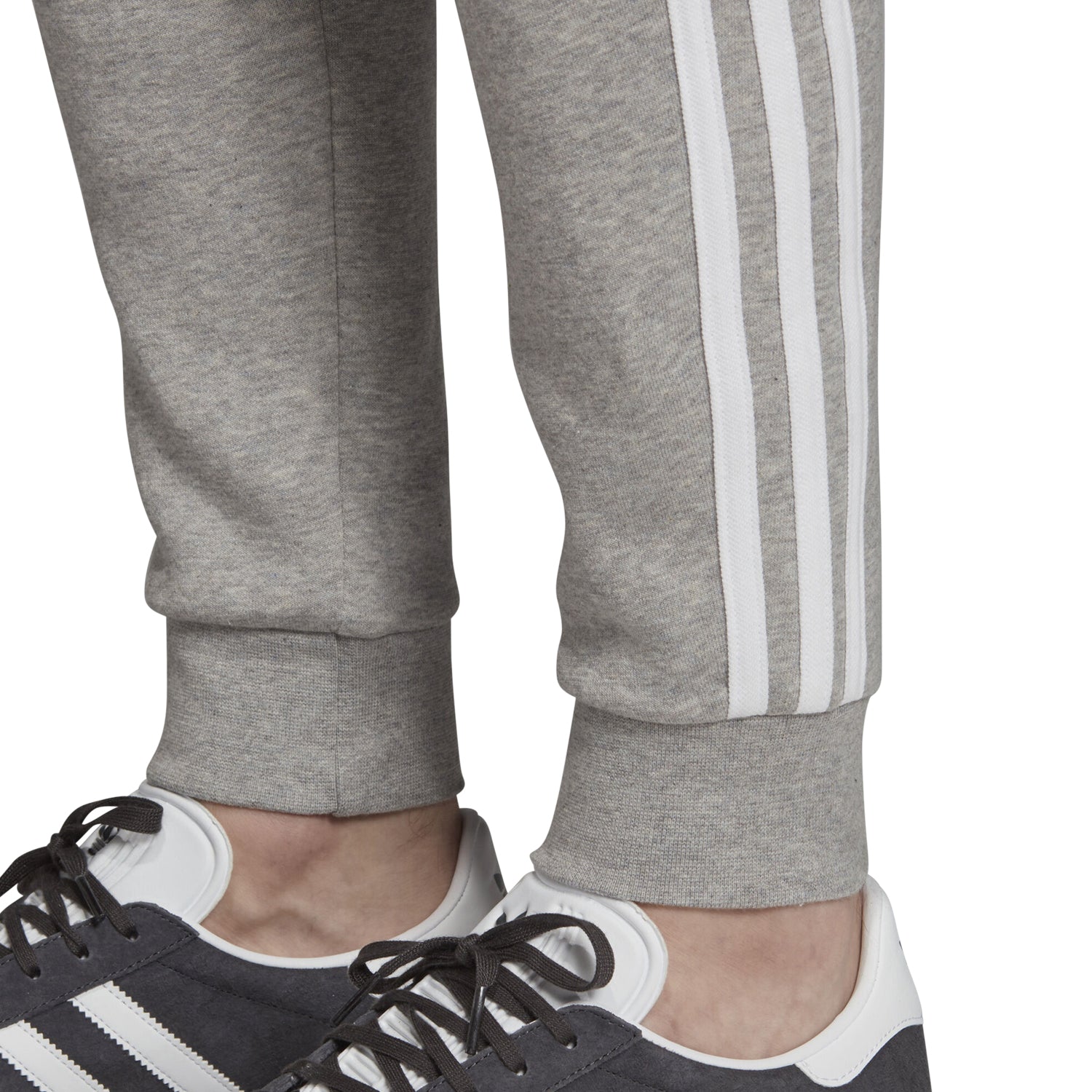 adidas Men's 3 Stripe adicolor Fleece Pants ED6024