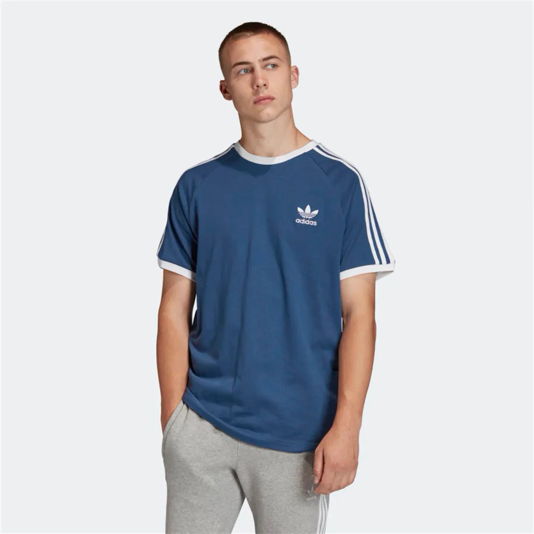 tradesports.co.uk Adidas Men's 3 Stripe Trefoil T-Shirt FM3772 Main image