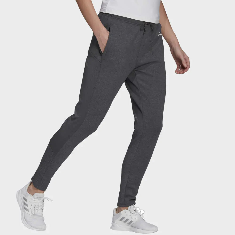 tradesports.co.uk Adidas Women's D2M Aeroready Track Pants GN8332 Main image