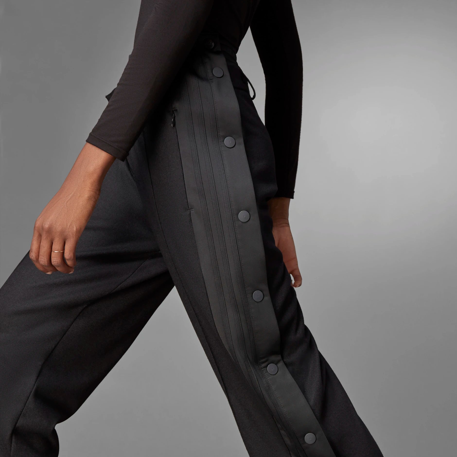 Adidas adibreak 2025 snap pants
