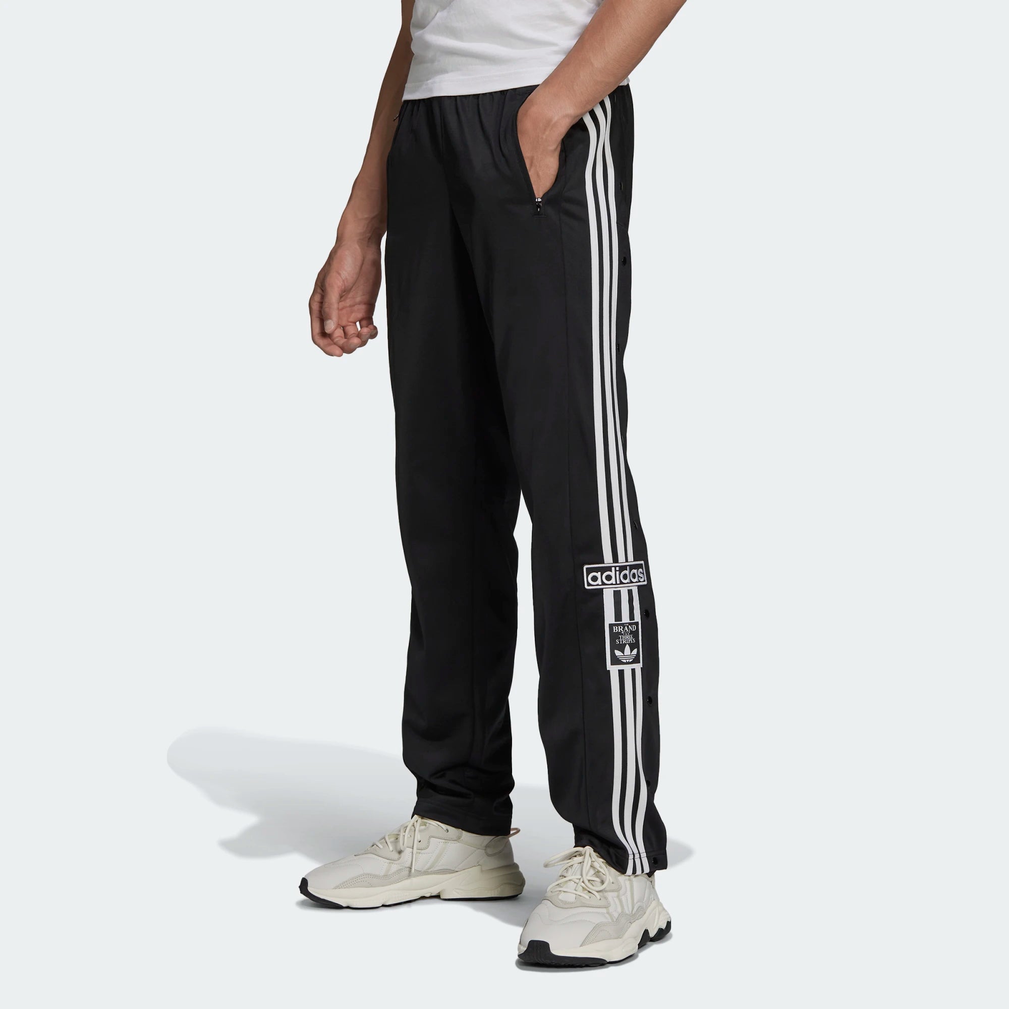 ADIDAS ORIGINALS ADIBREAK TP | Black Women's Casual Pants | YOOX