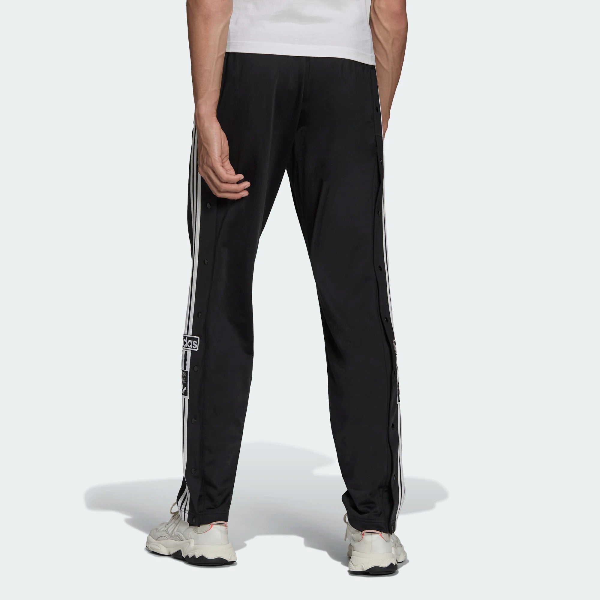 adidas Men's Adicolor Classics Adibreak Classic-Fit 3-Stripes Breakaway Track  Pants - Macy's